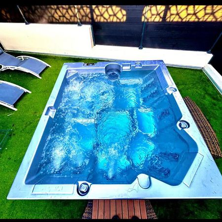 La Maison Du Faubourg Jacuzzi Vitry-le-François 외부 사진